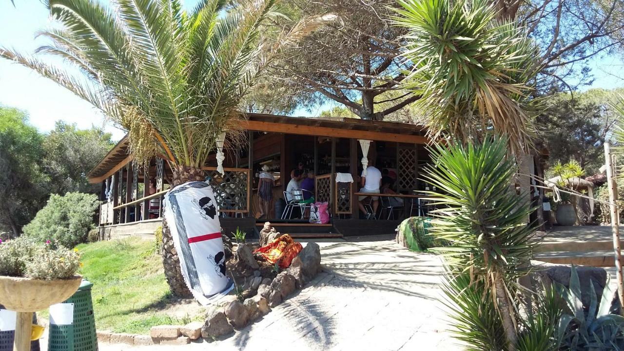 Villa Laura 维拉普特祖 外观 照片